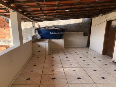 Apartamento para Locao, em Manhuau, bairro Sagrada Famlia, 2 dormitrios, 1 banheiro