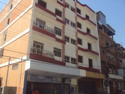 Apartamento para Locação, em Manhuaçu, bairro Baixada, 2 dormitórios, 2 banheiros
